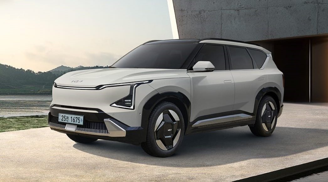EV9 감성을 품은 EV5, 전기 SUV의 새로운 기준! 자동차 보험료 할인특약까지 한눈에